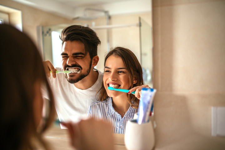 10 Errores Comunes en el Cepillado Dental y Cómo Corregirlos